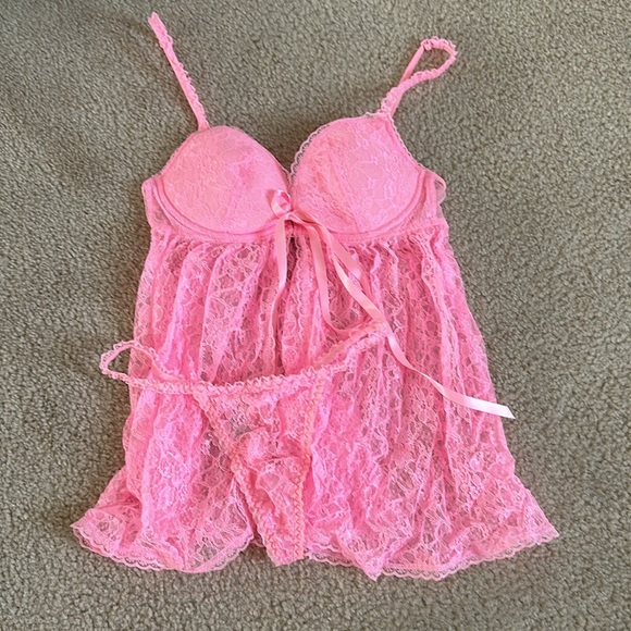 Victoria’s Secret Pink Lace Babydoll Set, size 34C - Picture 3 of 3